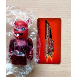 Medicom Bearbrick Series 19 Secret MOMOTAROS IMAGIN 100%