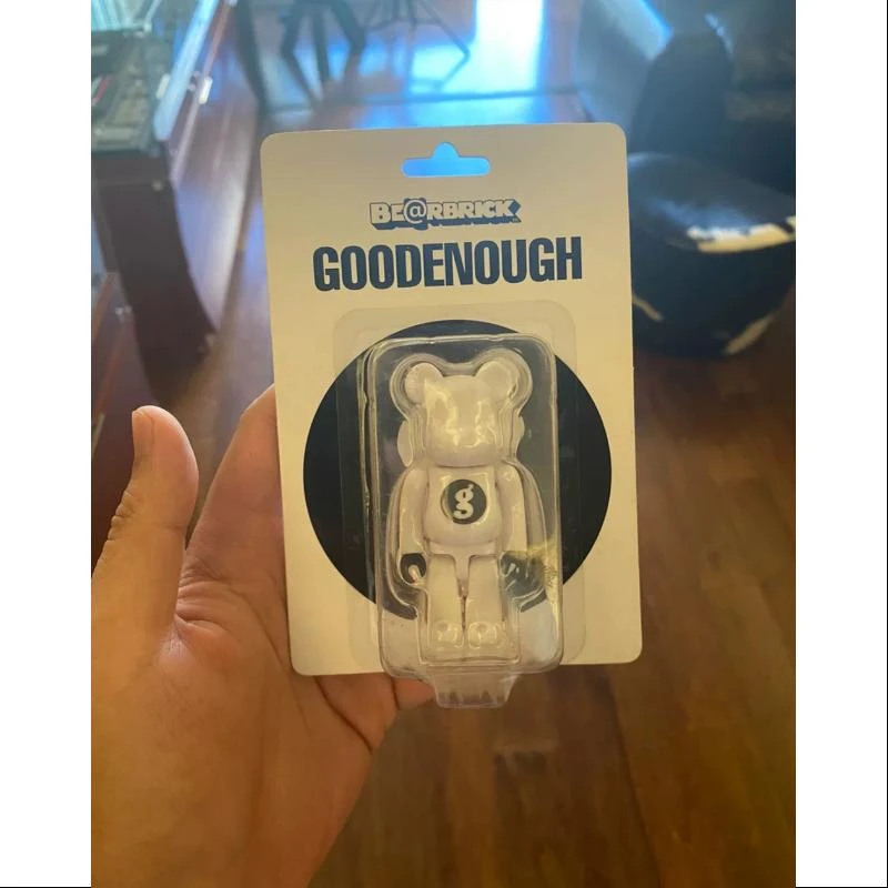 Bearbrick X GOODENOUGH White 100% Limited Medicom Be@rbrick 1 Bearbrick X GOODENOUGH White 100% Limited Medicom Be@rbrick