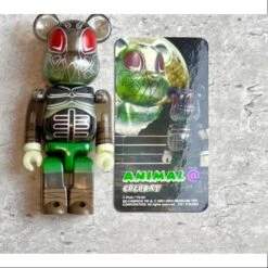 Medicom Bearbrick Series 8 Secret ANIMAL SKULLBAT 100%