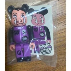 Medicom Bearbrick Series 19 Super Secret REVOLVER STORiES 100%