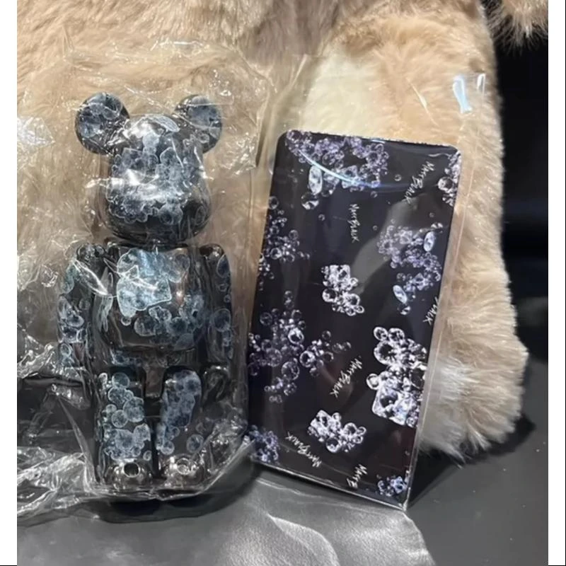 Medicom Bearbrick Series 19 Super Secret MATT BLACK 100% 2 Medicom Bearbrick Series 19 Super Secret MATT BLACK 100% - Image 2