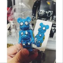 Medicom Bearbrick Series 40 SUPER Secret Coin Delivery Parking 100%