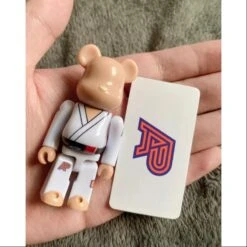 Medicom Bearbrick Series 38 SUPER Secret AP Shoyoroll 100%