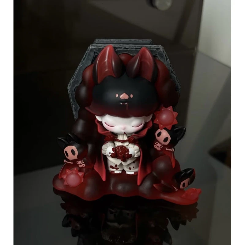 DIMOO Embrace The Sun Figure Limited Edition 2 DIMOO Embrace The Sun Figure Limited Edition - Image 2