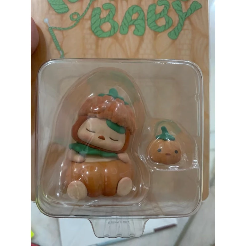 PUCKY Pumpkin Baby Figure Limited Edition 4 PUCKY Pumpkin Baby Figure Limited Edition - Image 4