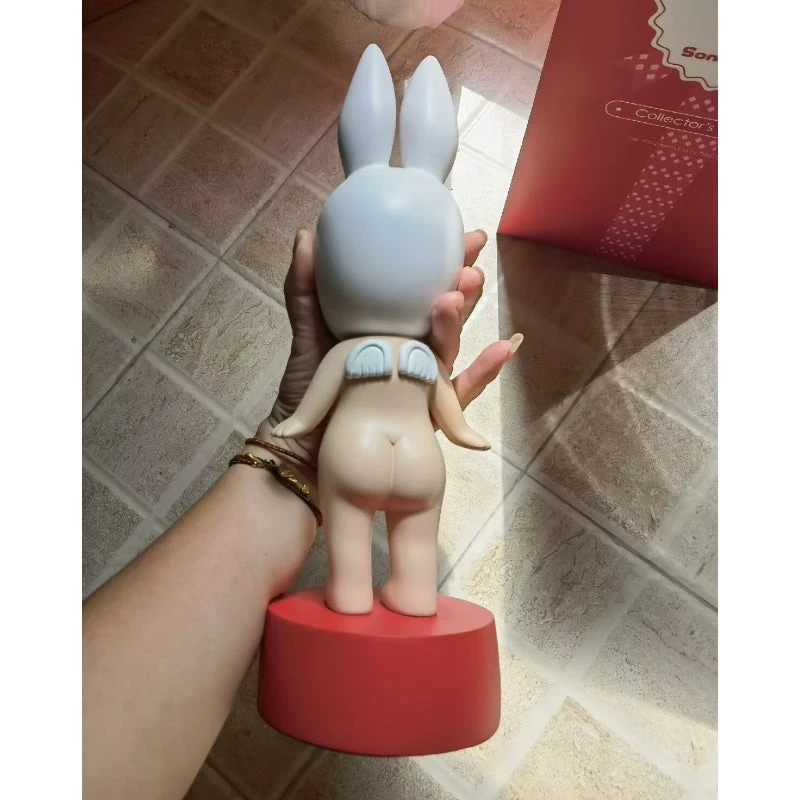 Sonny Angel Collector's Trophy Limited-Rabbit White 4 Sonny Angel Collector's Trophy Limited-Rabbit White - Image 4