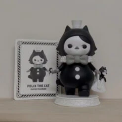 PUCKY Felix The Cat Figure Limited Edition -Toysez 1 fa739c78 4a2c 46f5 9455 fdb34218e9a9