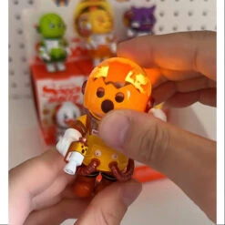 MEGA SPACE MOLLY 100% X Emoji Series Secret OPEN MINDED(1/108) -Toysez 21 5 2ddb2446 39bb 4182 9aee e39a30ac1067