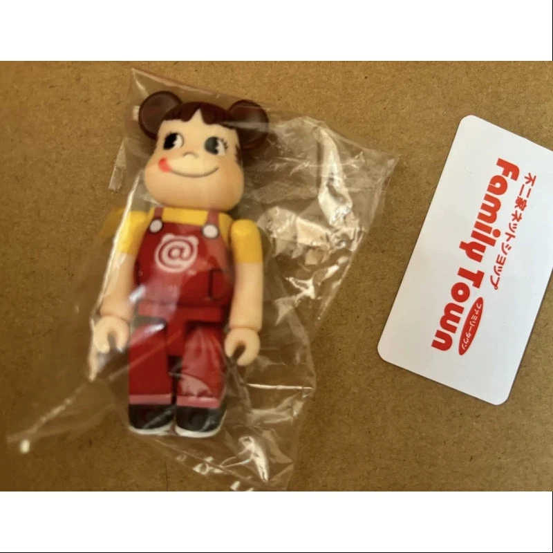 Medicom Bearbrick Series 47 SUPER Secret Peko-Chan 100% 2 Medicom Bearbrick Series 47 SUPER Secret Peko-Chan 100% - Image 2