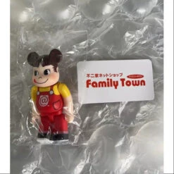 Medicom Bearbrick Series 47 SUPER Secret Peko-Chan 100% 5 Medicom Bearbrick Series 47 SUPER Secret Peko-Chan 100% -Toysez 25 3