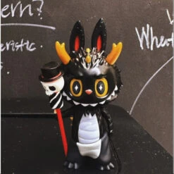 Labubu Pop Mart Loong Presents The Treasure Series FLYING LOONG Special Ver.(1/144)