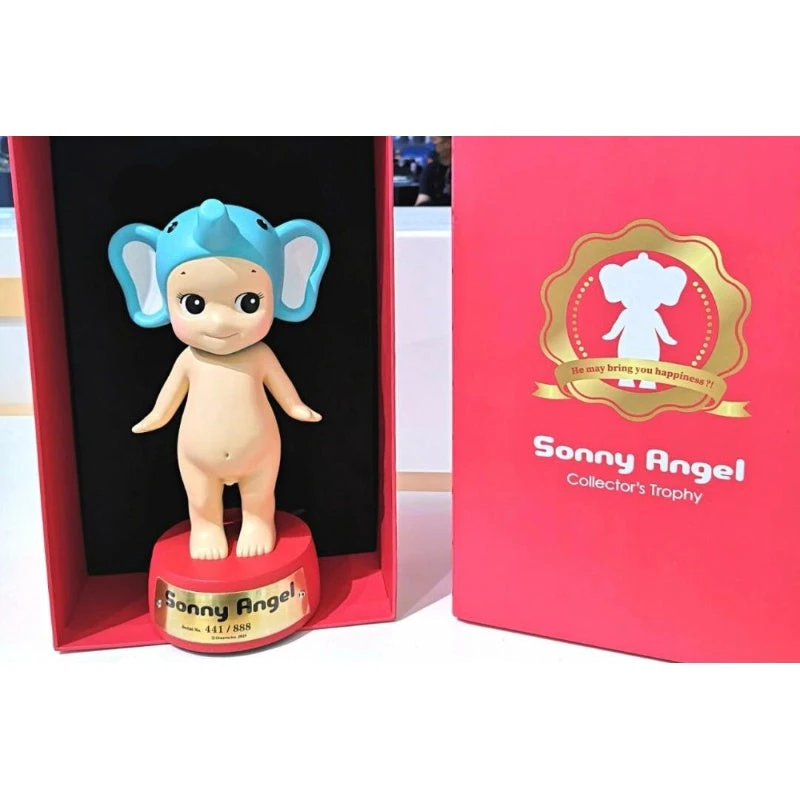 Sonny Angel Collector's Trophy Limited-Elephant 1 Sonny Angel Collector's Trophy Limited-Elephant