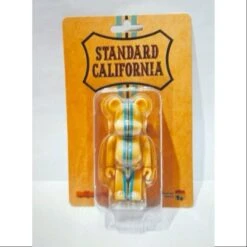 Bearbrick STANDARD CALIFORNIA 100% Limited Medicom Be@rbrick -Toysez 33 3