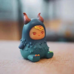 PUCKY Monster Beanie Figure Limited Edition -Toysez 3 32fe03e0 91f7 4b7b bc10 4afdadc14ce4