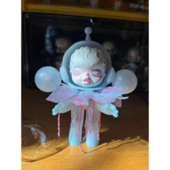 Skullpanda Saint Poison Limited Figure -Toysez 4 3724db99 3da0 4551 bdce 52bb229971a3