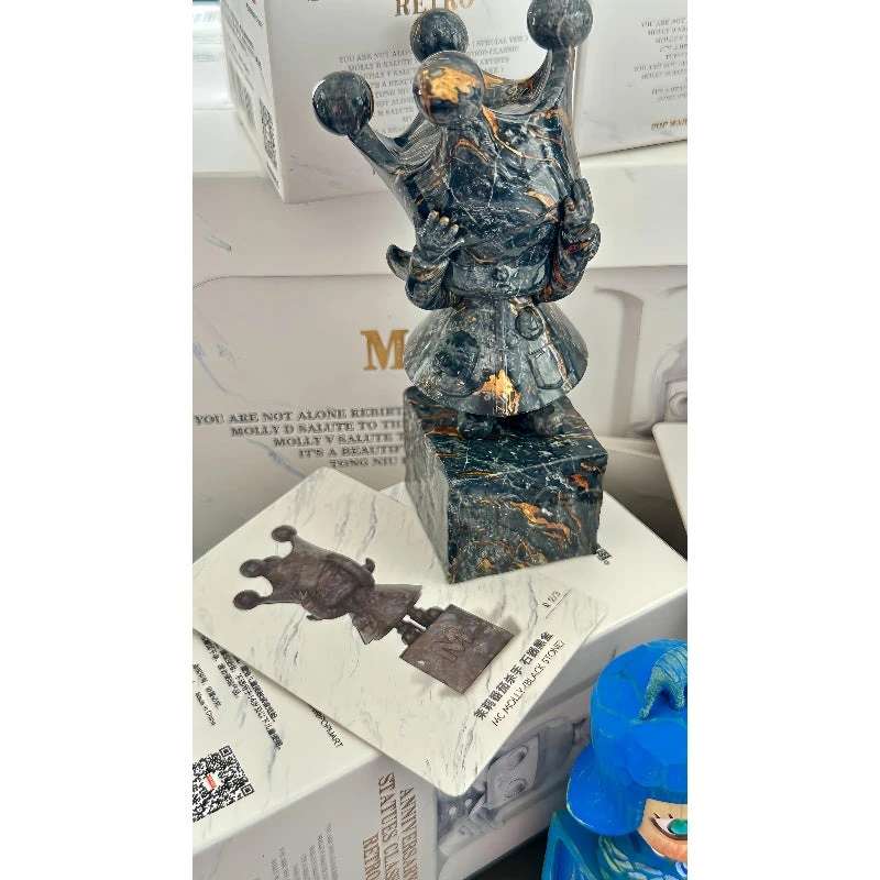 MOLLY Anniversary Statues Classical Retro 2 Series Secret MC MOLLY(Black Stone) 2 MOLLY Anniversary Statues Classical Retro 2 Series Secret MC MOLLY(Black Stone) - Image 2