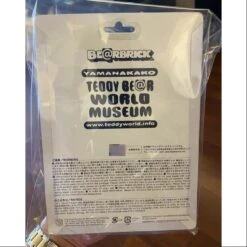 Bearbrick TEDDY BEAR WORLD MUSEUM WHITE 100% Limited Medicom Be@rbrick 5 Bearbrick TEDDY BEAR WORLD MUSEUM WHITE 100% Limited Medicom Be@rbrick -Toysez 57 3