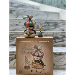 PUCKY The Beanie Charmer Figure Limited Edition
