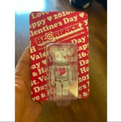 Bearbrick 2016 LOVE & HAPPY Valentine 100% Limited Medicom Be@rbrick