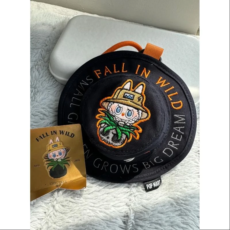 Labubu FALL IN WILD Bucket Hat Mini Bag Blind Box Series SECRET GARDENER 1 Labubu FALL IN WILD Bucket Hat Mini Bag Blind Box Series SECRET GARDENER