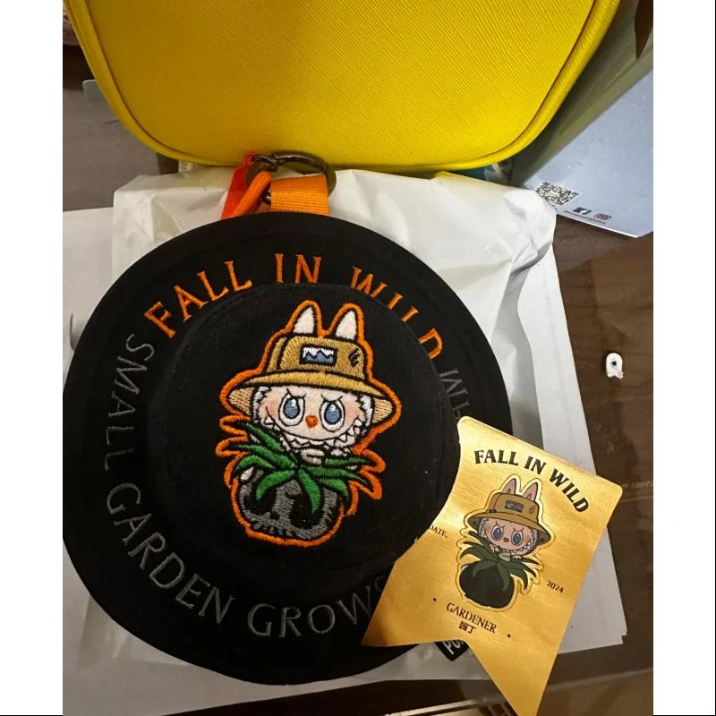 Labubu FALL IN WILD Bucket Hat Mini Bag Blind Box Series SECRET GARDENER 3 Labubu FALL IN WILD Bucket Hat Mini Bag Blind Box Series SECRET GARDENER - Image 3