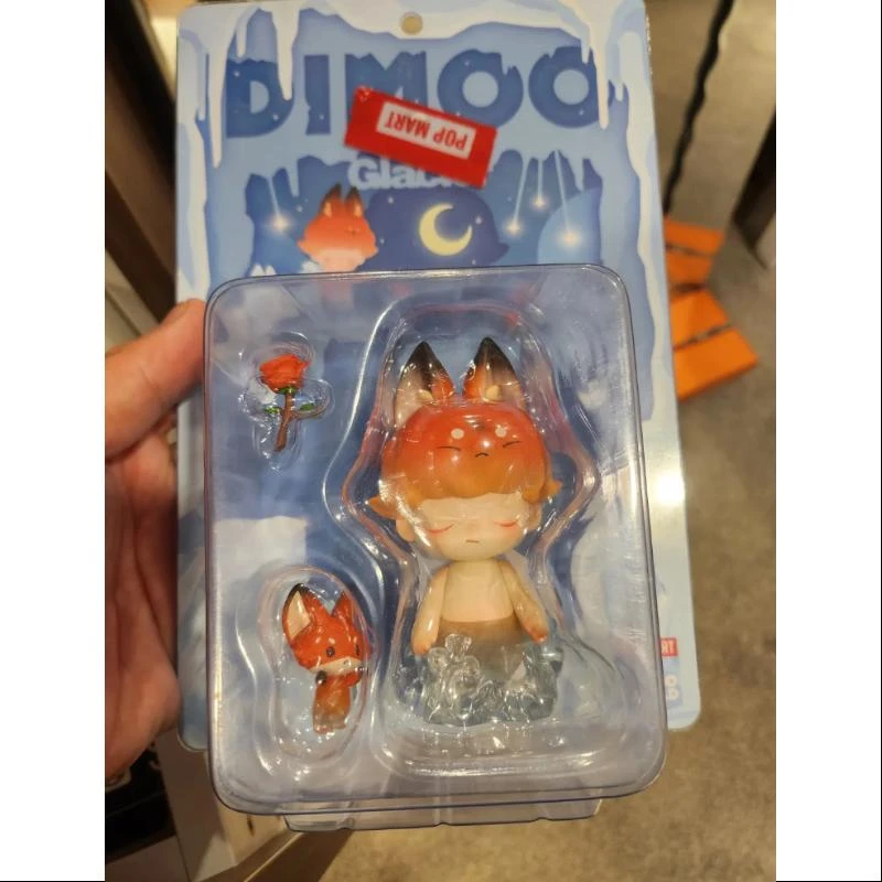 DIMOO Glacier 100% Limited Edition 1 DIMOO Glacier 100% Limited Edition