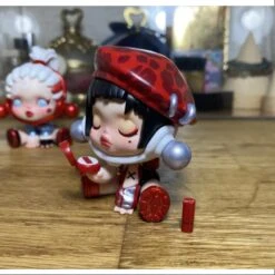 Skullpanda X MAKE UP FOR EVER Metallic DIVA Limited Edition -Toysez IMG 2738 20231216 084320