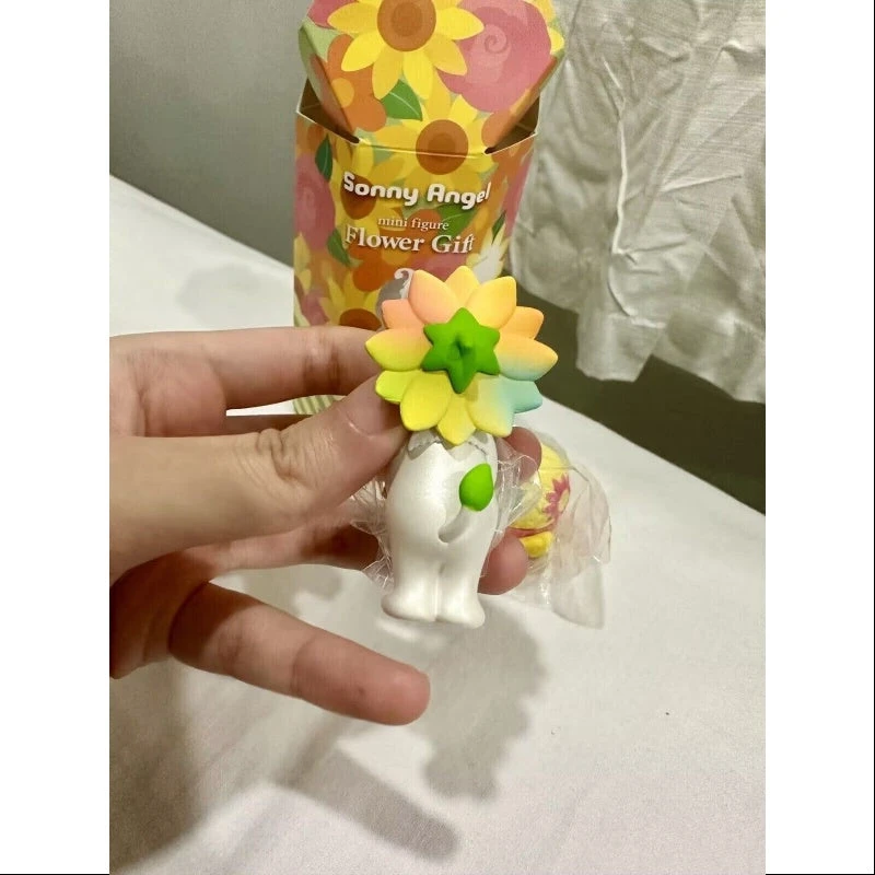 Sonny Angel Flower Gift Series Secret Robby Lion Rainbow 3 Sonny Angel Flower Gift Series Secret Robby Lion Rainbow - Image 3