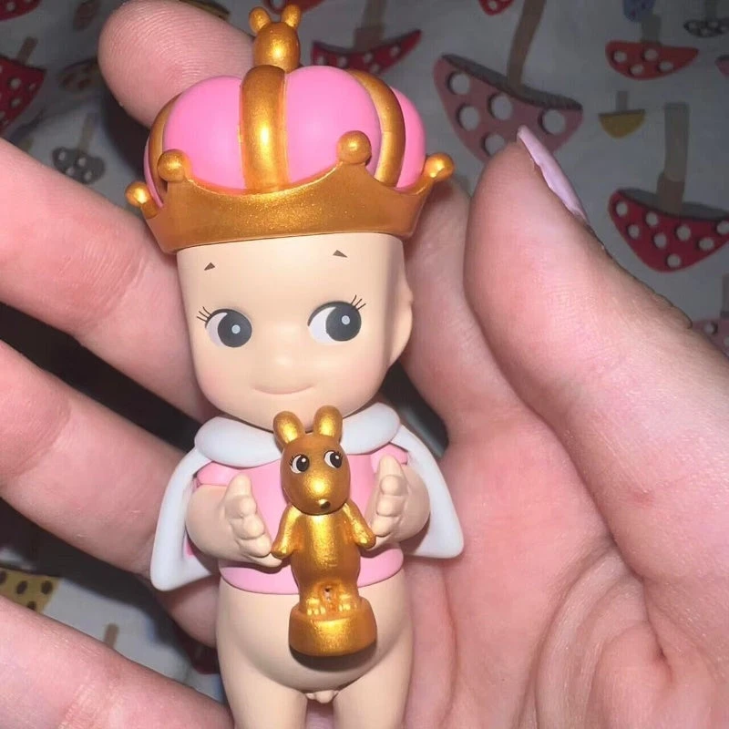 Sonny Angel Congratulations!Limited Pink Crown 2 Sonny Angel Congratulations!Limited Pink Crown - Image 2