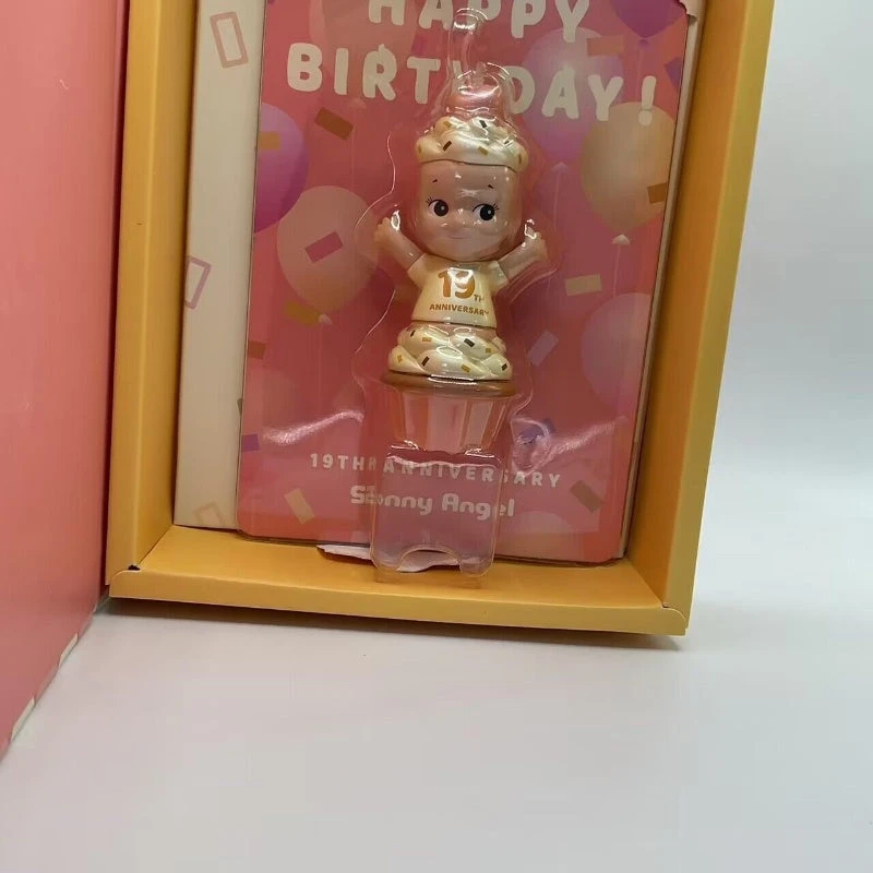Sonny Angel Happy 19th Anniversary Limited 2 Sonny Angel Happy 19th Anniversary Limited - Image 2