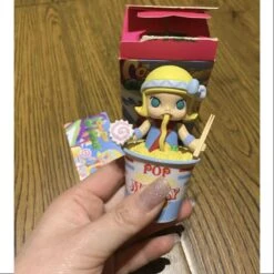 MOLLY One Day Of Molly Series Secret Instant Noodle(1/144) -Toysez m32 3